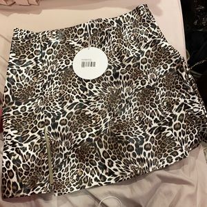 leopard skirt